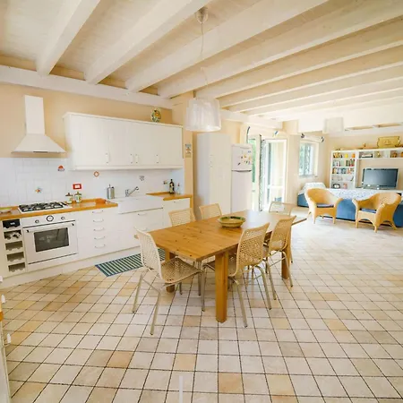 Delle Pomelie By Interhome *